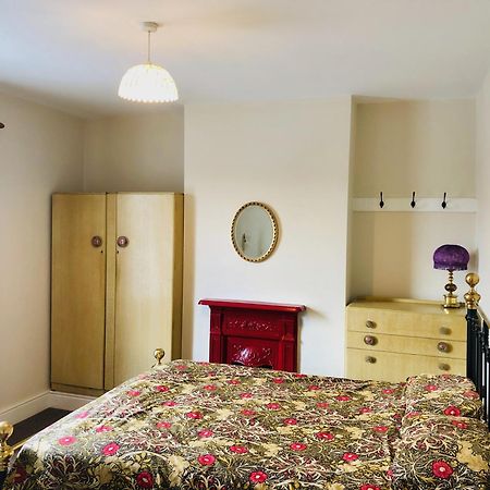 Llangollen Townhouse 4 Bedroom Buitenkant foto