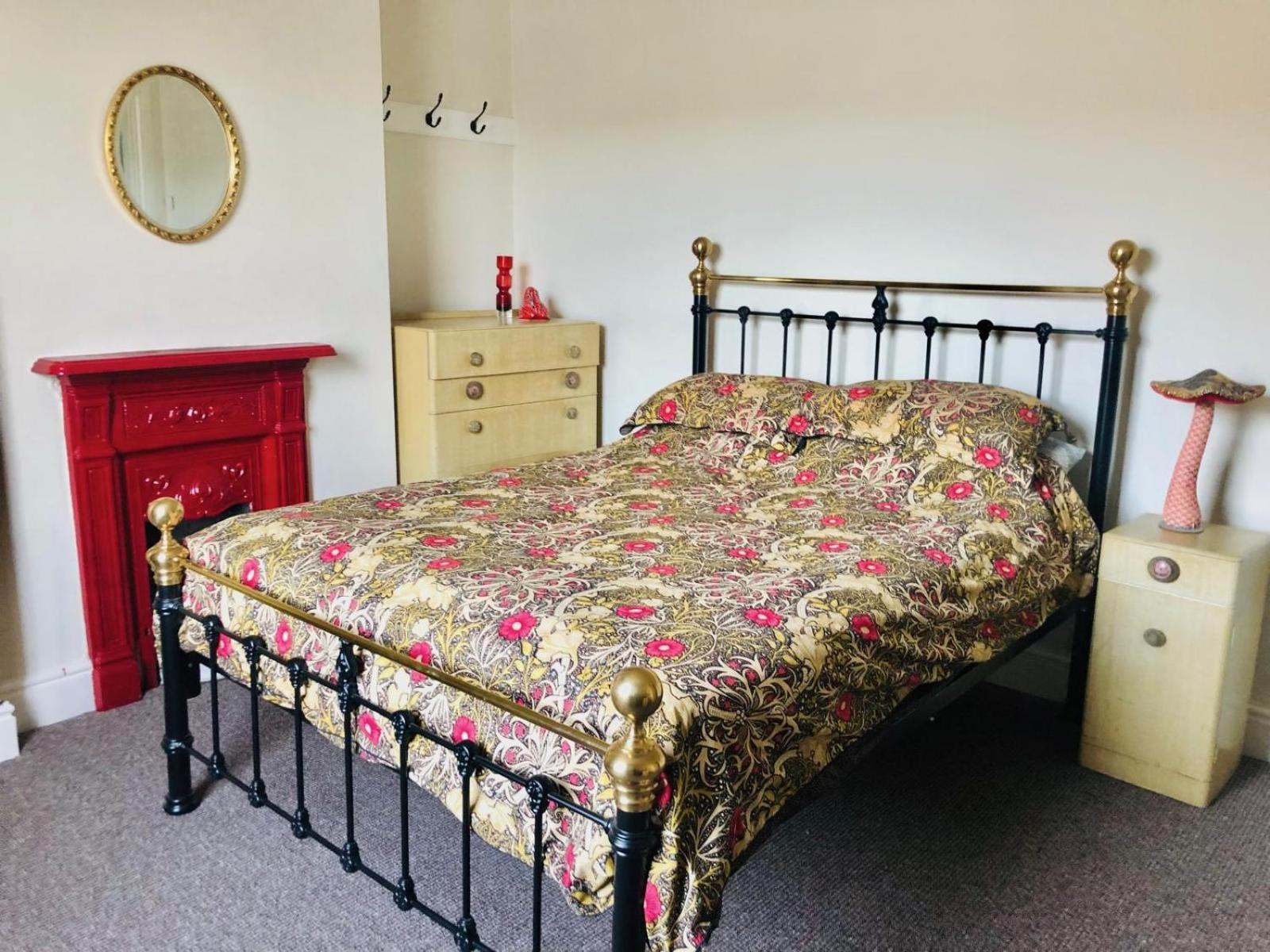 Llangollen Townhouse 4 Bedroom Buitenkant foto