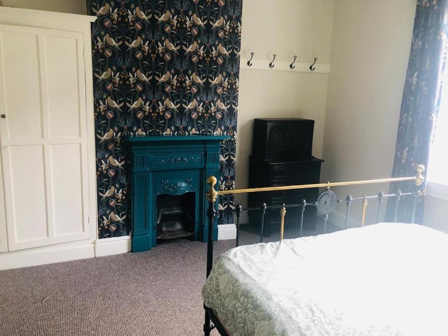 Llangollen Townhouse 4 Bedroom Buitenkant foto